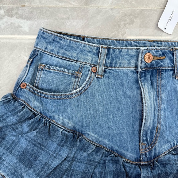 Women’s American Eagle Plaid Tiered Ruffle Denim Skirt Size 6 - Picture 5 of 16